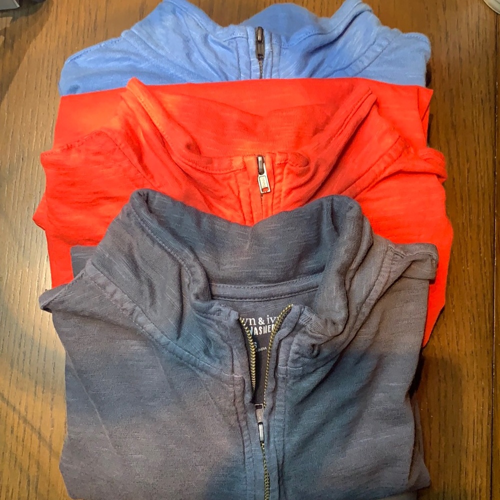 3 Crown & Ivey Long sleeve 1/4 Zip